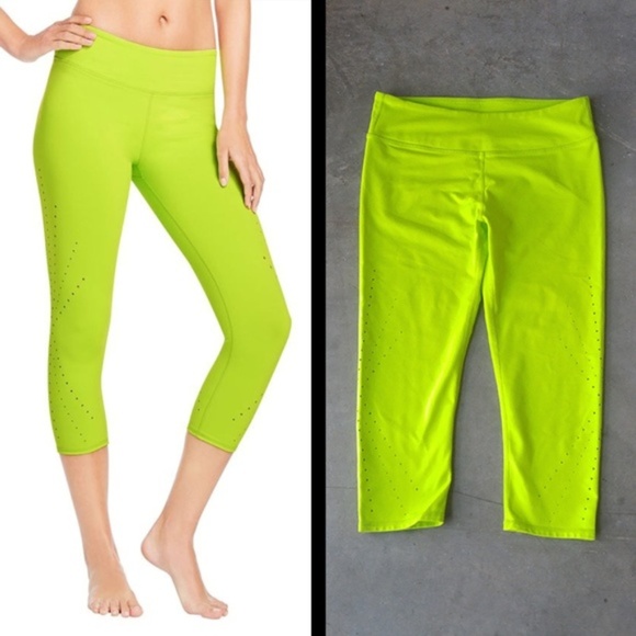 Fabletics Pants - Fabletics Angela Capris in Green medium